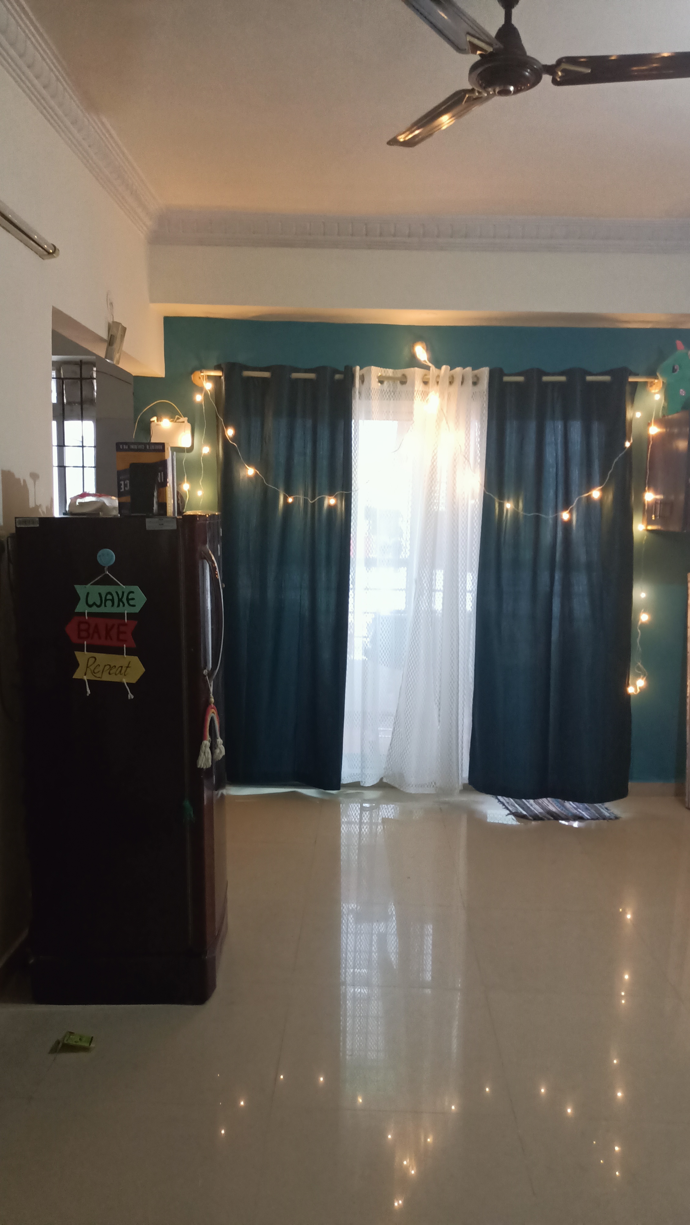https://findmyroom-property-images-india.s3.ap-south-1.amazonaws.com/yfsyi-1753323027430-56623.jpg