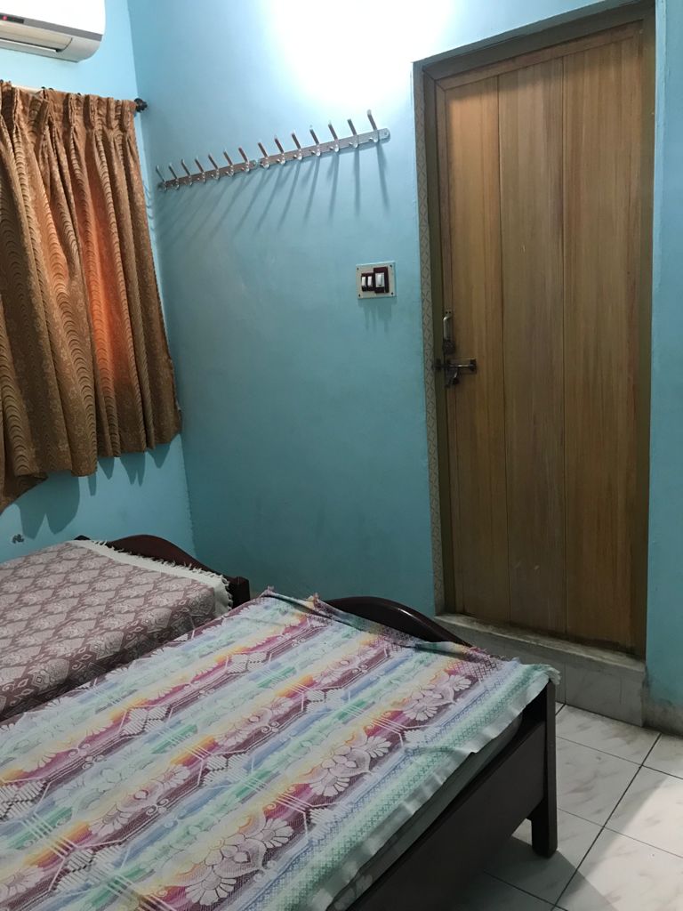 https://findmyroom-property-images-india.s3.ap-south-1.amazonaws.com/ygvlv-1729181683703-20621.jpeg
