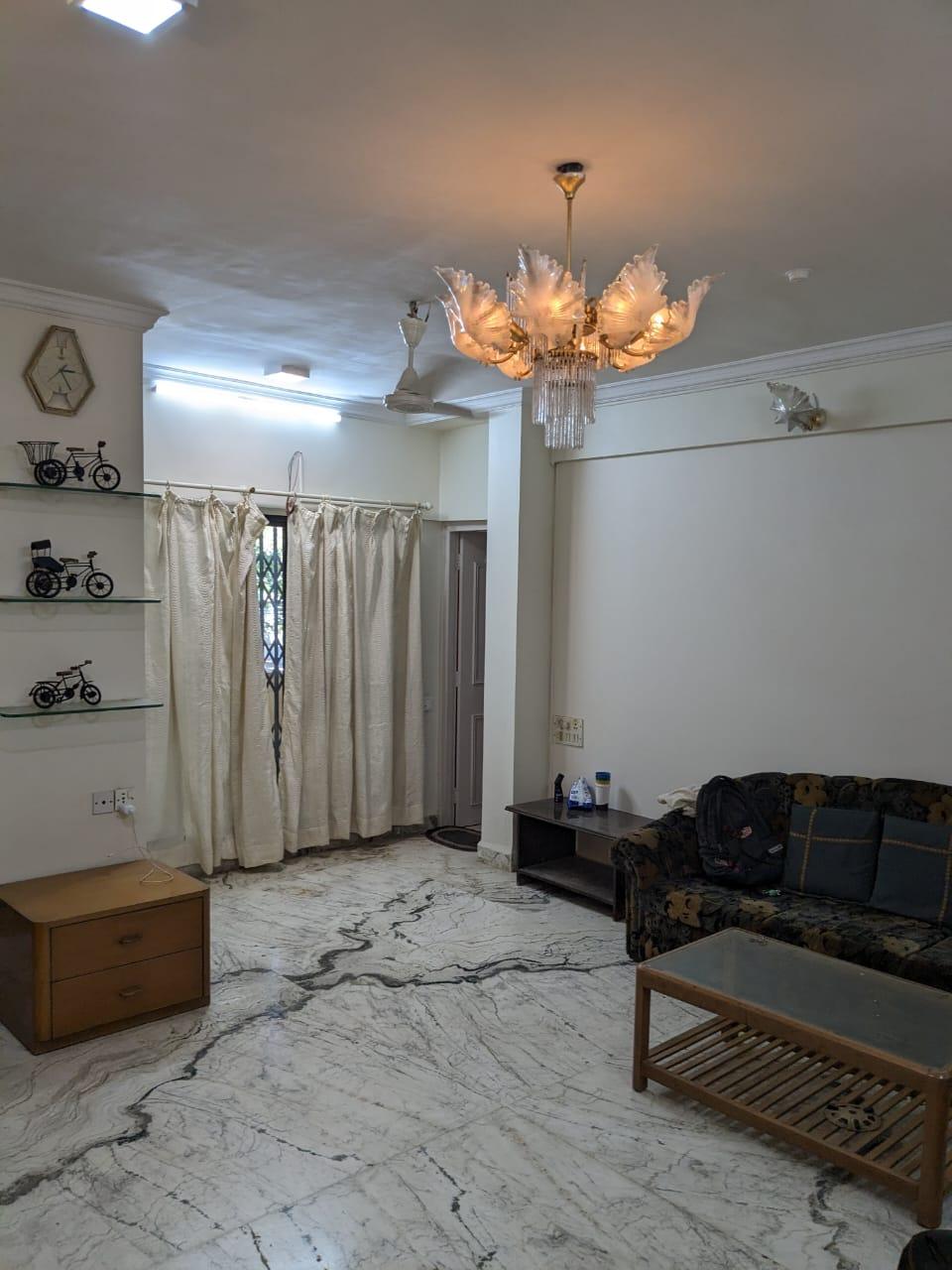 https://findmyroom-property-images-india.s3.ap-south-1.amazonaws.com/ylqgr-1760286155852-56307