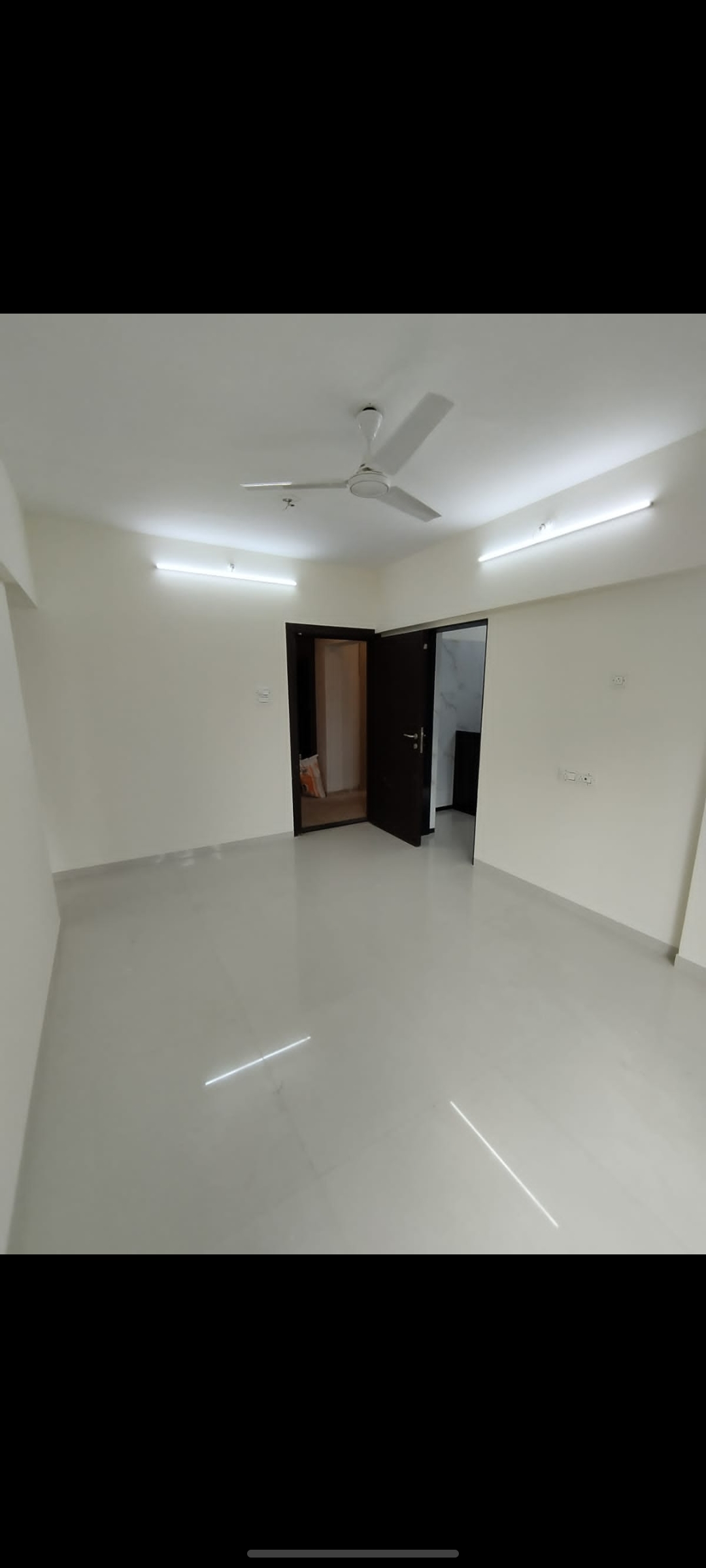 https://findmyroom-property-images-india.s3.ap-south-1.amazonaws.com/yqgqu-1687159726801-61546.jpg