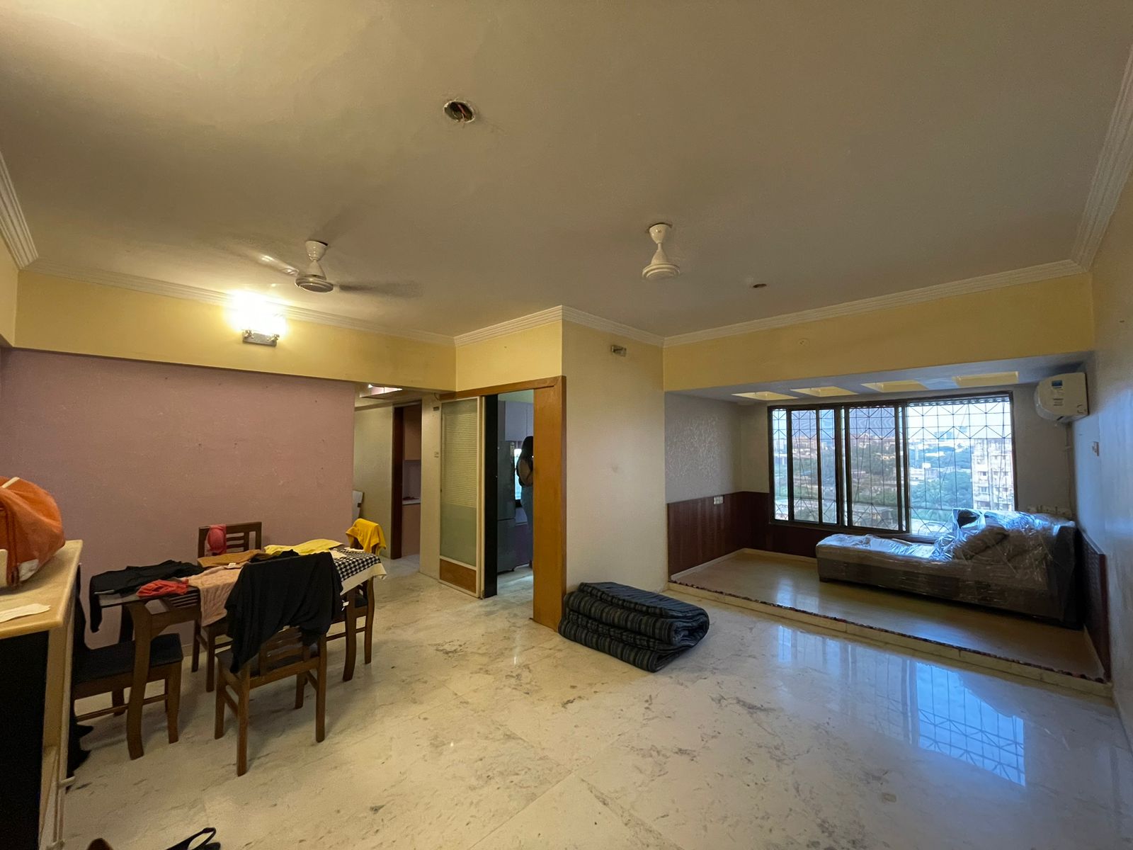 https://findmyroom-property-images-india.s3.ap-south-1.amazonaws.com/ytfsa-1713694729949-67311.jpeg