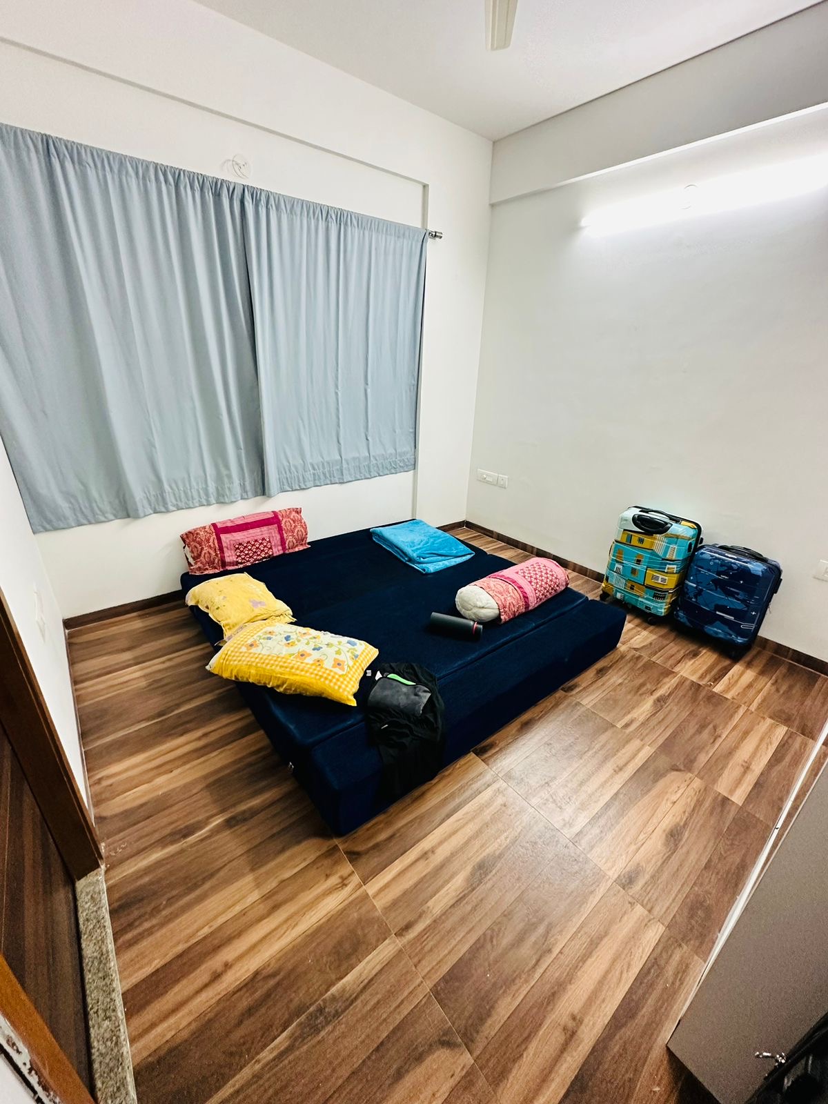 https://findmyroom-property-images-india.s3.ap-south-1.amazonaws.com/ytqql-1720156453707-22737.jpeg
