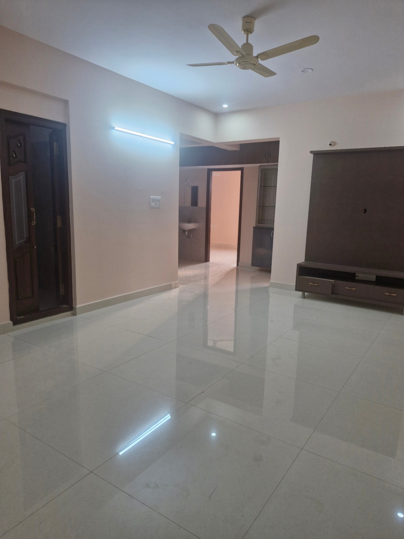 https://findmyroom-property-images-india.s3.ap-south-1.amazonaws.com/yvjgh-1771683359363-18503