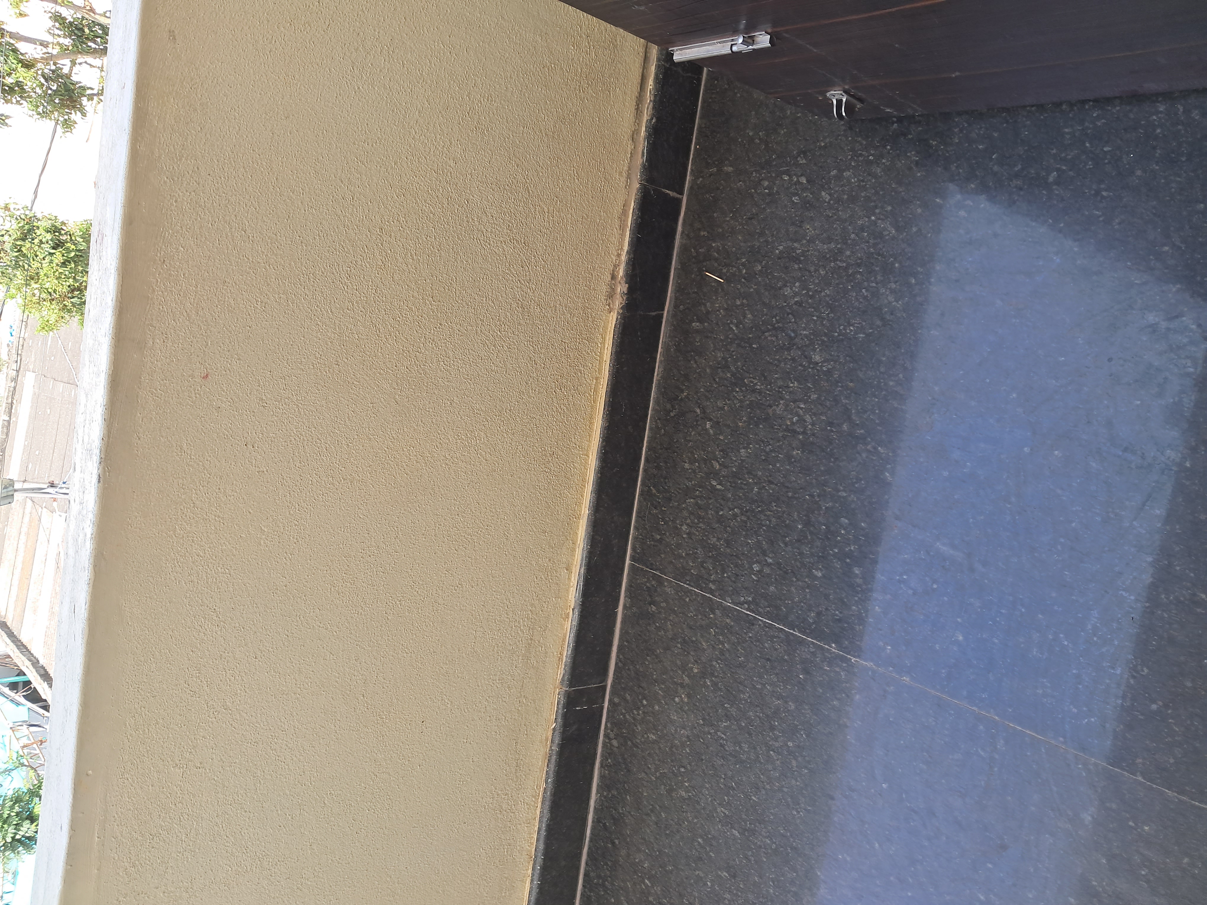 https://findmyroom-property-images-india.s3.ap-south-1.amazonaws.com/yyaom-1693623628480-32604.jpg