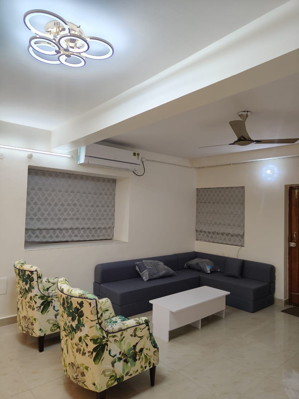 https://findmyroom-property-images-india.s3.ap-south-1.amazonaws.com/zayai-1760166981304-73506
