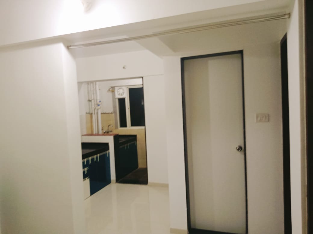 https://findmyroom-property-images-india.s3.ap-south-1.amazonaws.com/zbvkc-1713819884324-78561.jpeg