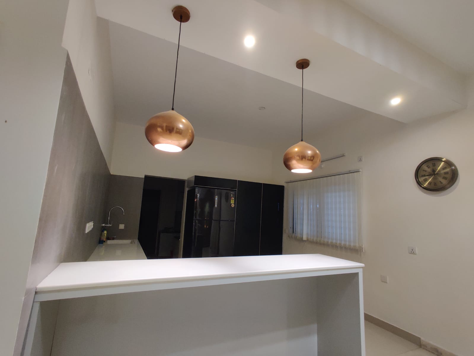 https://findmyroom-property-images-india.s3.ap-south-1.amazonaws.com/zhuza-1695465903853-80768.jpg