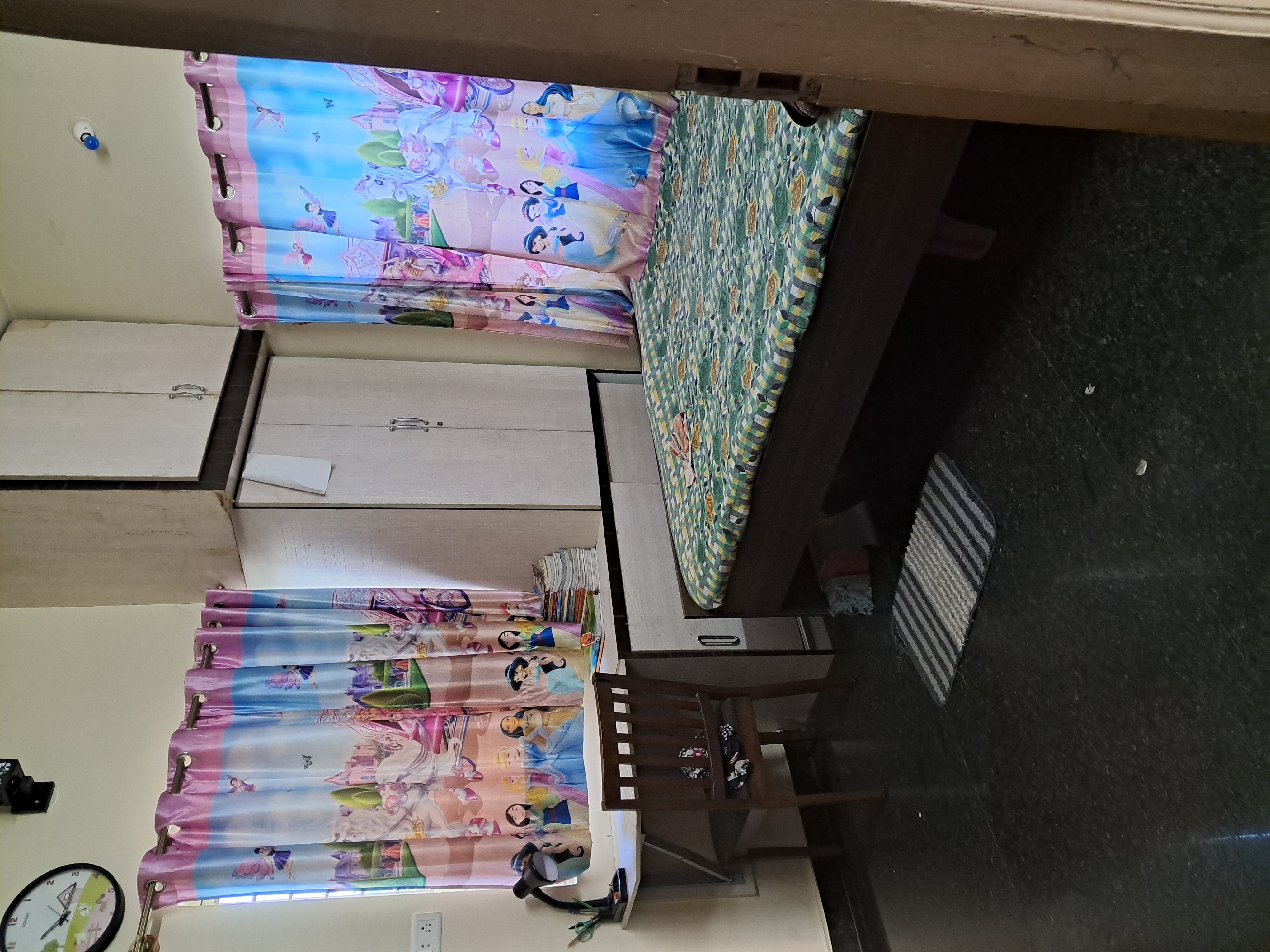 https://findmyroom-property-images-india.s3.ap-south-1.amazonaws.com/zixml-1693623628632-21041.jpg