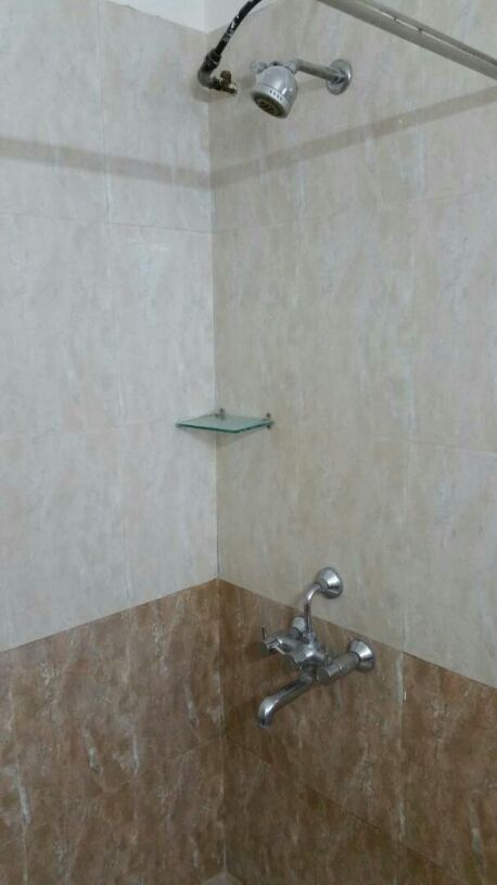https://findmyroom-property-images-india.s3.ap-south-1.amazonaws.com/ziysa-1758019368689-85825.jpg