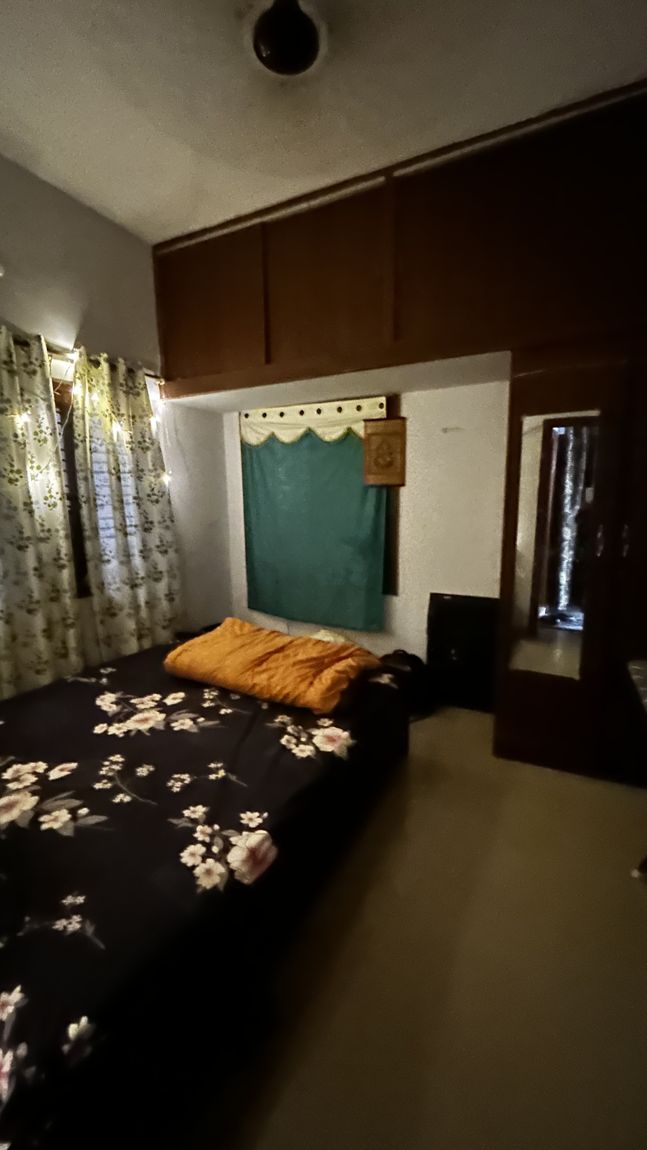 https://findmyroom-property-images-india.s3.ap-south-1.amazonaws.com/zlmmw-1688980673142-37658.jpeg