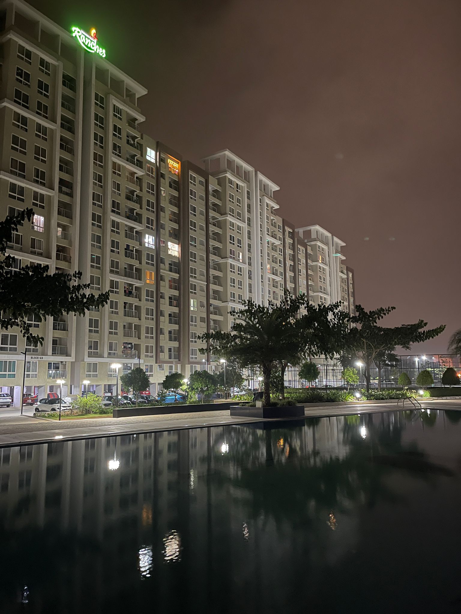 https://findmyroom-property-images-india.s3.ap-south-1.amazonaws.com/zqrsk-1719142845265-78784.jpeg