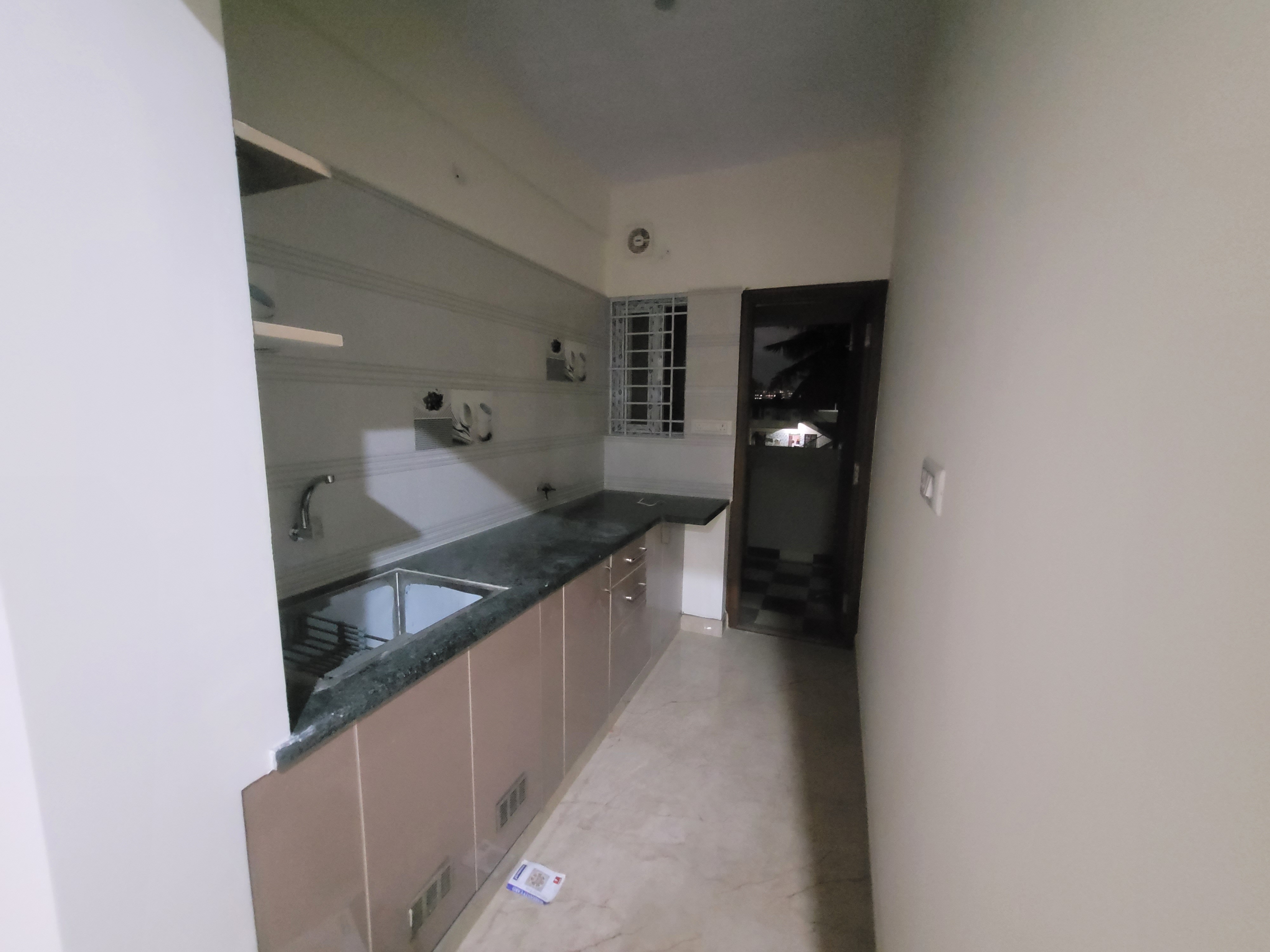 https://findmyroom-property-images-india.s3.ap-south-1.amazonaws.com/zrwhs-1719176110078-34788.jpg