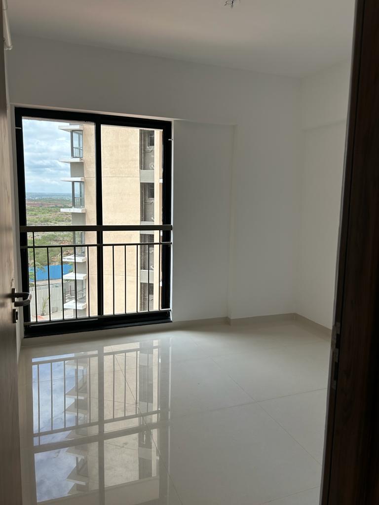 https://findmyroom-property-images-india.s3.ap-south-1.amazonaws.com/zsinr-1691416029803-73280.jpg