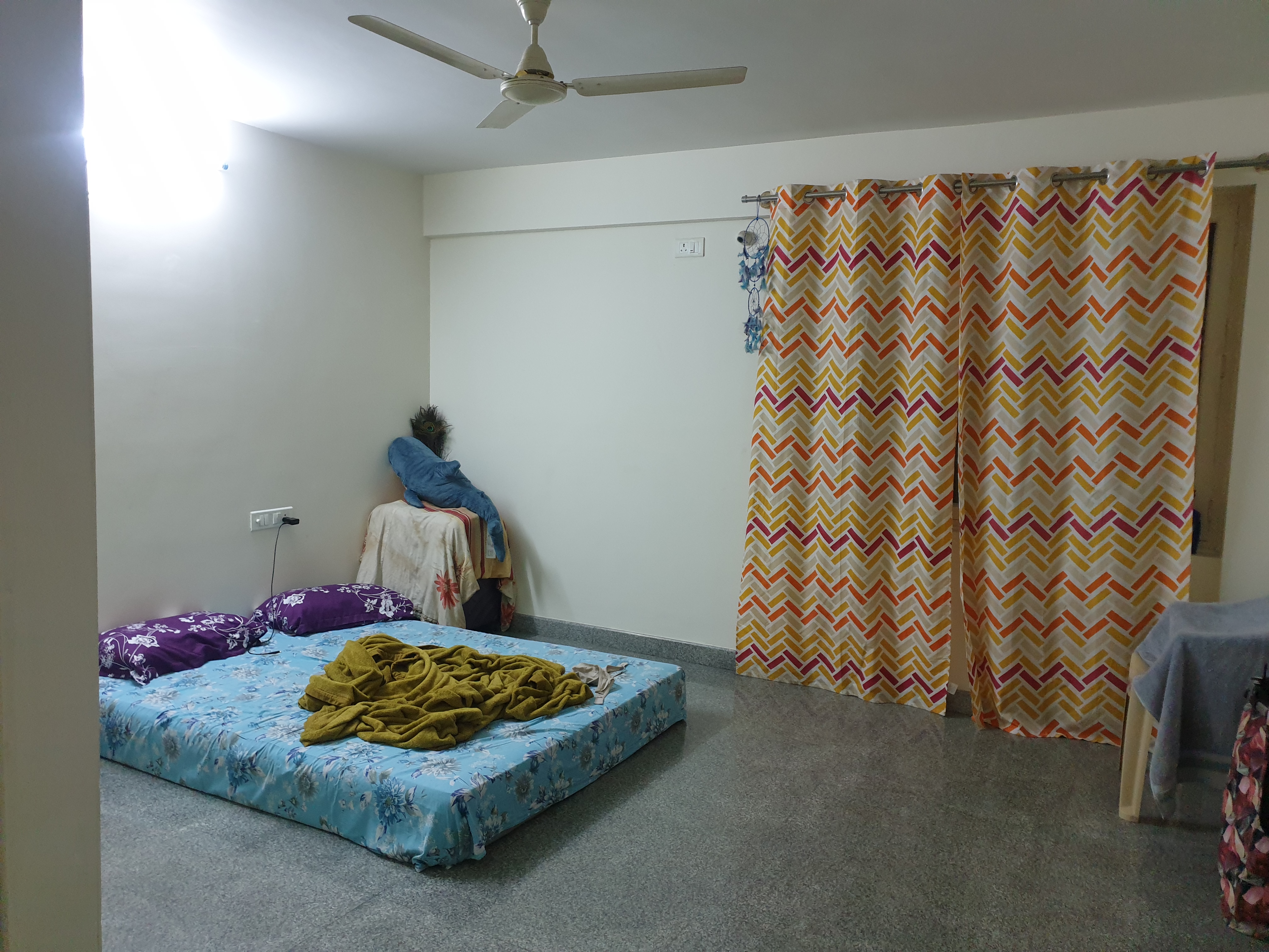 https://findmyroom-property-images-india.s3.ap-south-1.amazonaws.com/zvije-1701750434400-02611.jpg